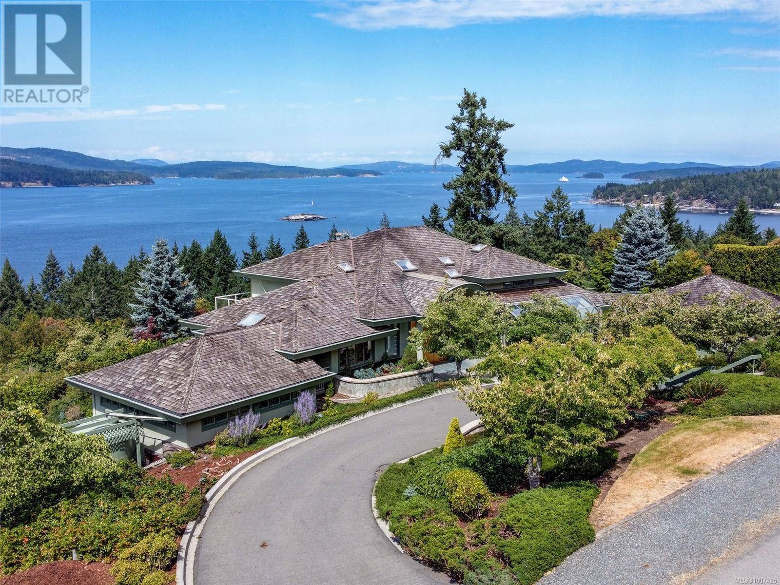 1360 Cloake Hill Rd, North Saanich, BC V9L5K3