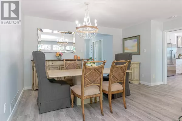 Qualicum Beach, BC V9K1T8,519 Seaward Way