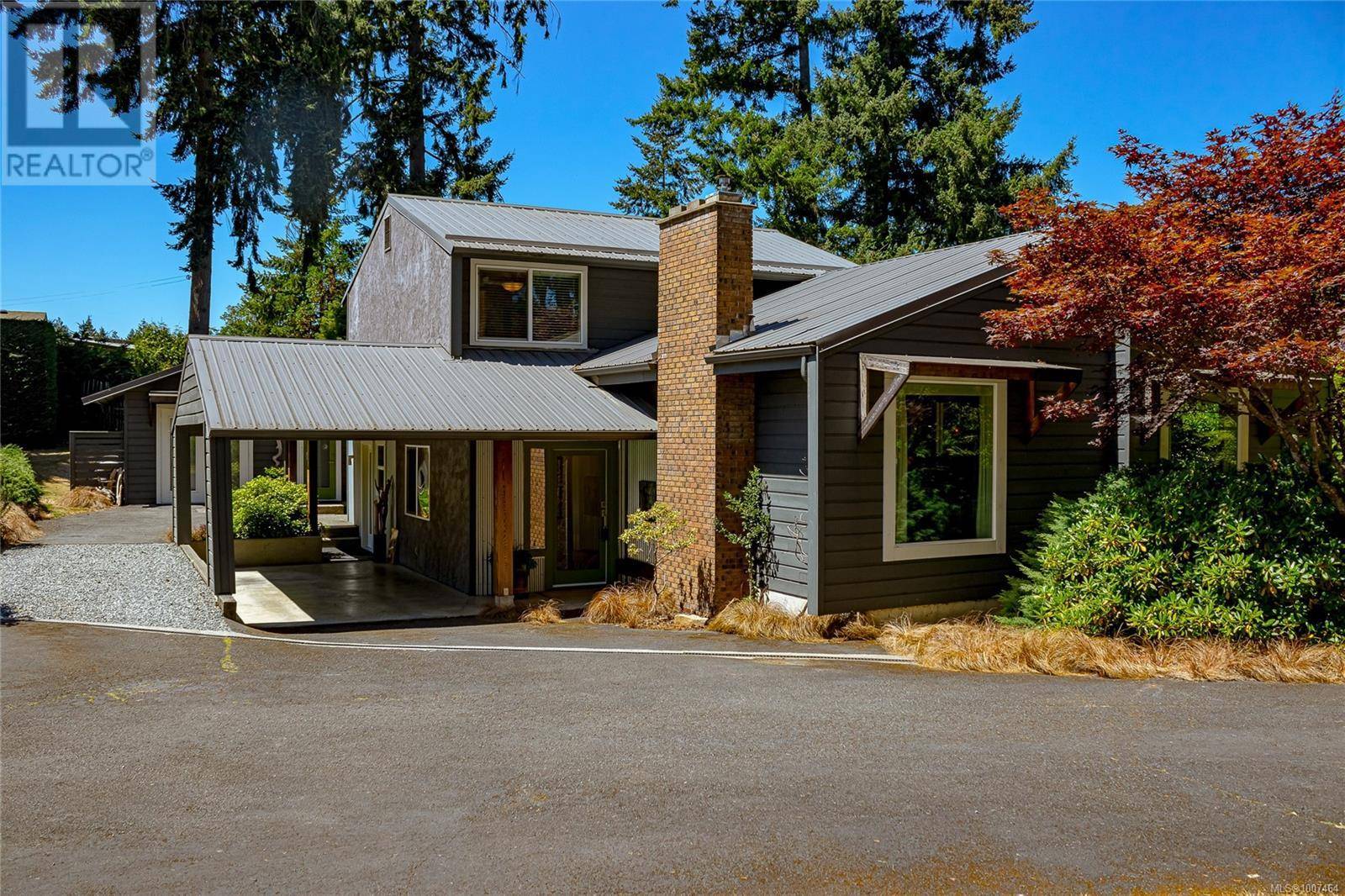 6496 Wicks Rd, Duncan, BC V9L5V3
