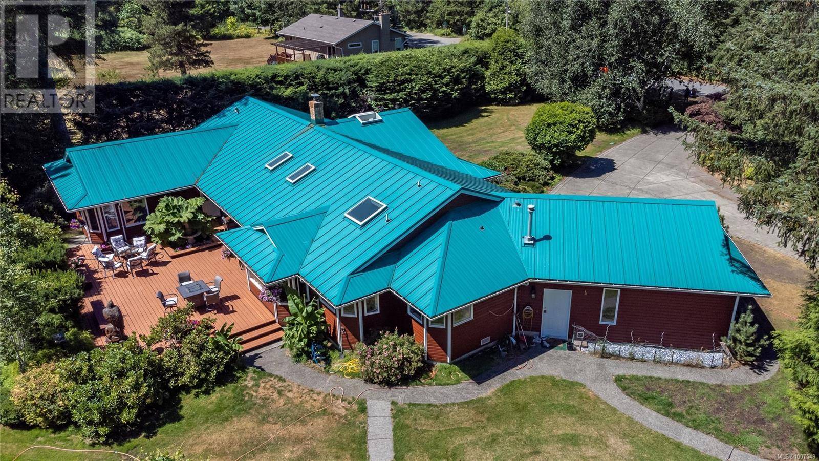 1185 Merecroft Rd, Campbell River, BC V9W6B2