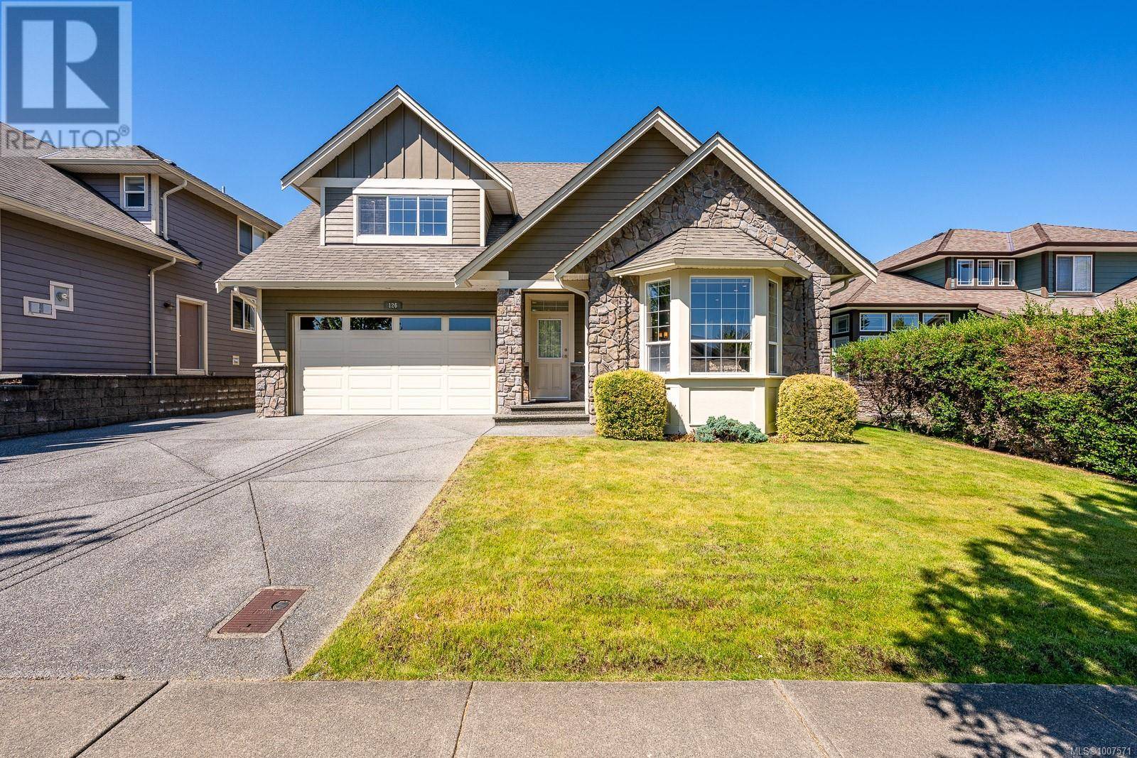 126 Vermont Dr, Campbell River, BC V9W0A4