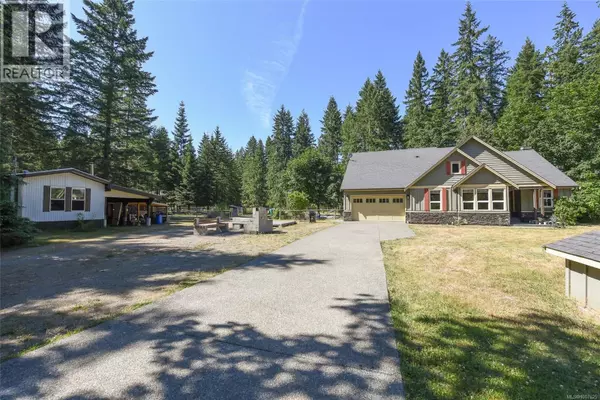 3476/3470 Heather Rd, Black Creek, BC V9J1E5