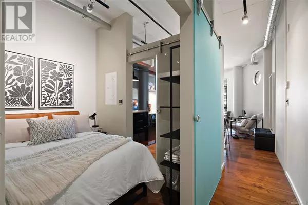 Victoria, BC V8V4Y3,1029 View ST #511