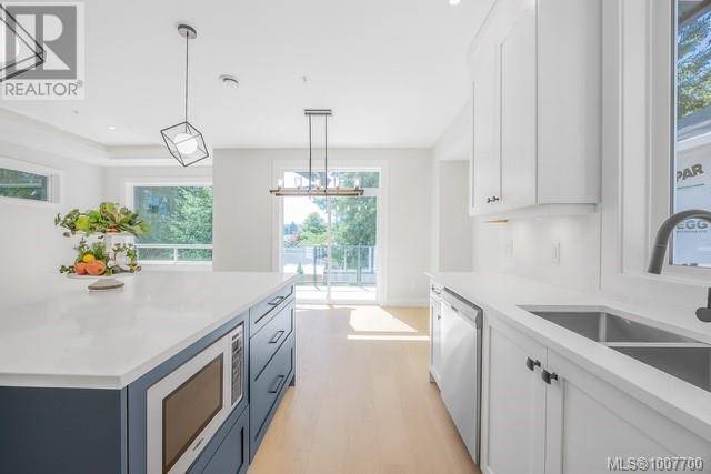 Nanaimo, BC V9T2N7,6115 Pine Ridge Cres