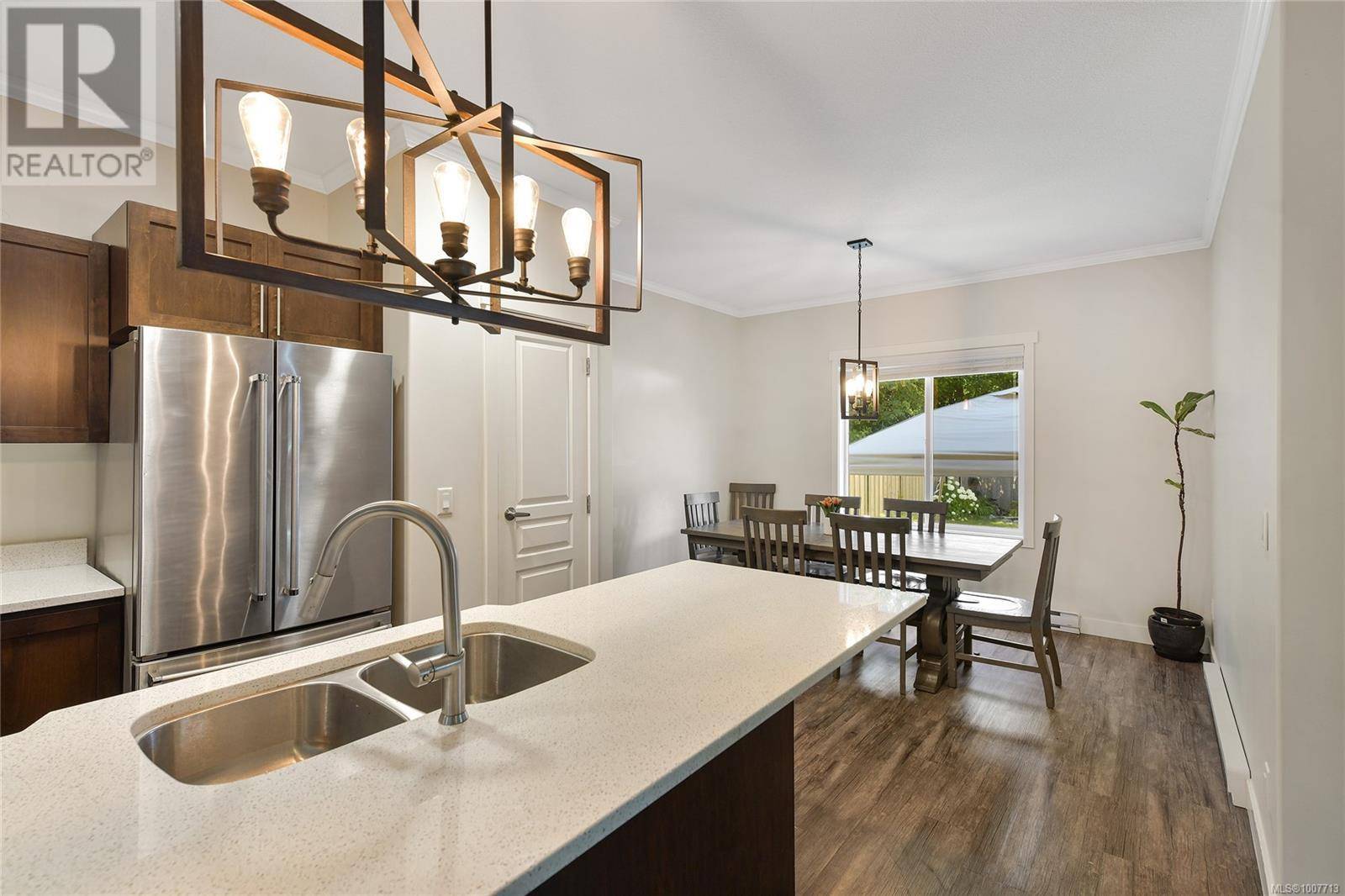 Central Saanich, BC V8M0B8,17 Saanich Ridge Dr