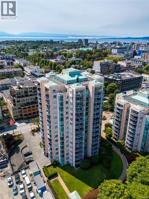 Victoria, BC V8V4Y3,1020 View ST #501