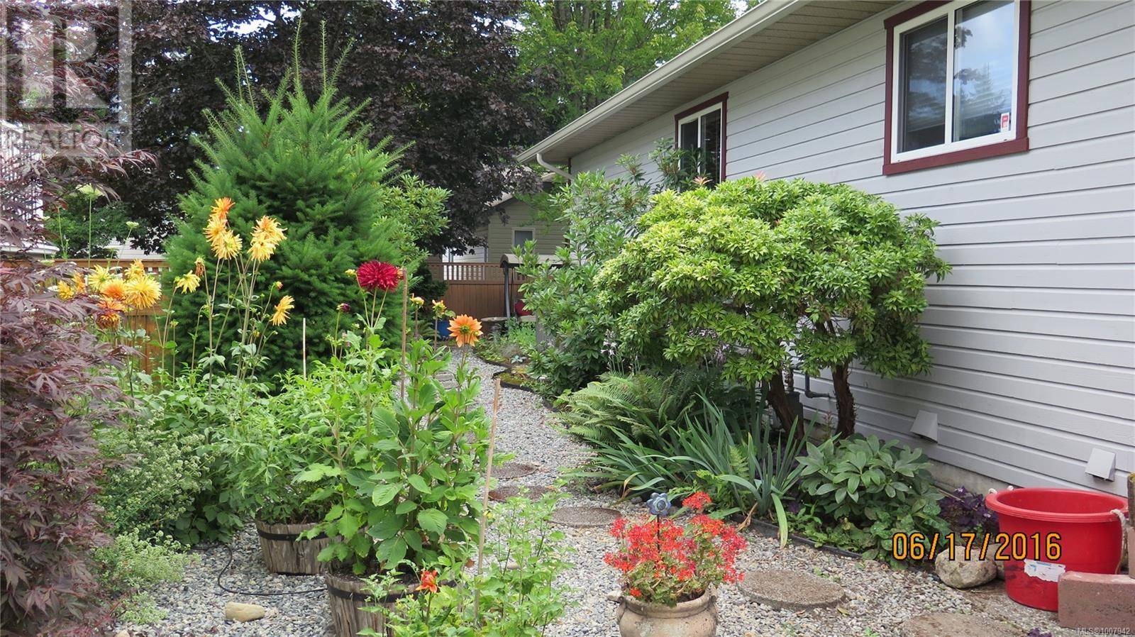 Ladysmith, BC V9G1A9,1205 McKinley Rd
