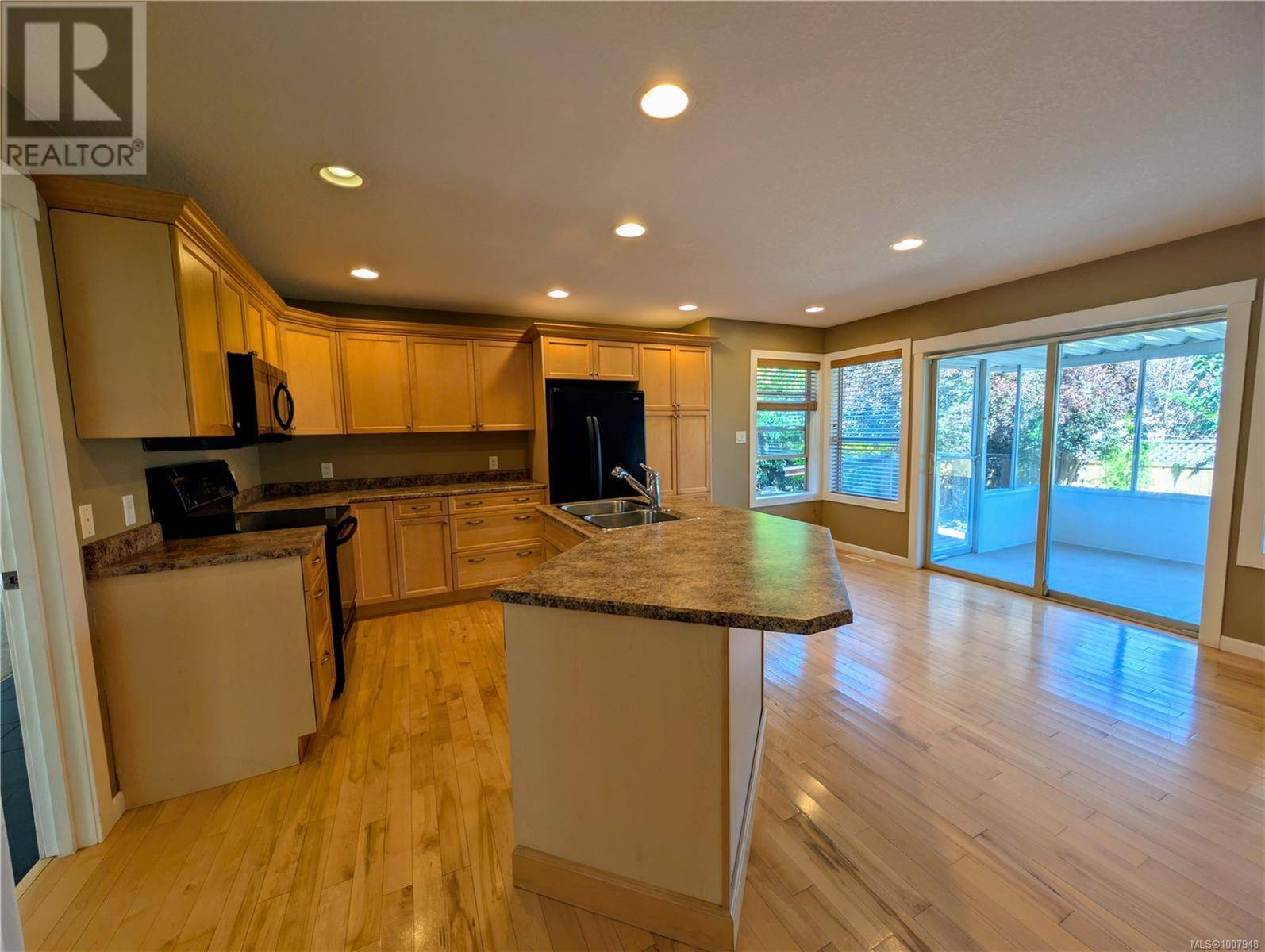 Nanaimo, BC V9V1A6,6638 Dover Rd