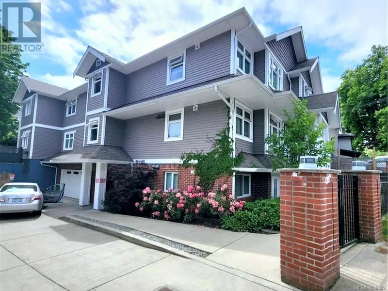 571 Albert St, Nanaimo, BC V9R2W1