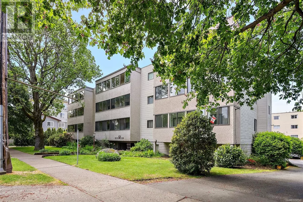 Victoria, BC V8T3Y9,2610 Graham ST #103