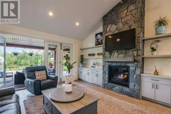 Coombs, BC V0R1M0,1248 Station Rd