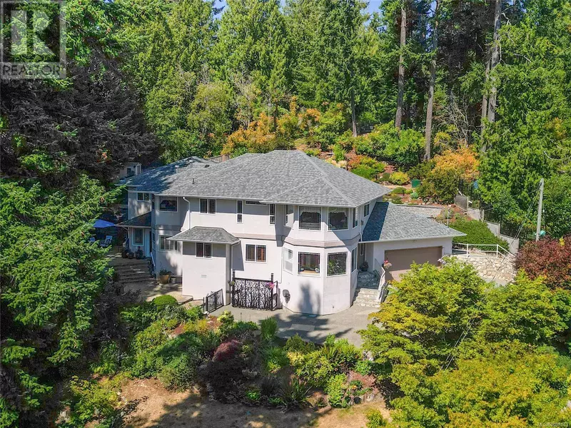 2250 Tryon Rd, North Saanich, BC V8L5H7