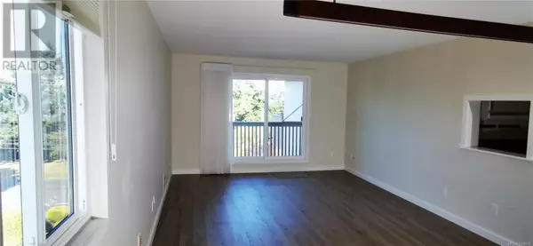 Sidney, BC V8L2W8,10016 Third ST #407