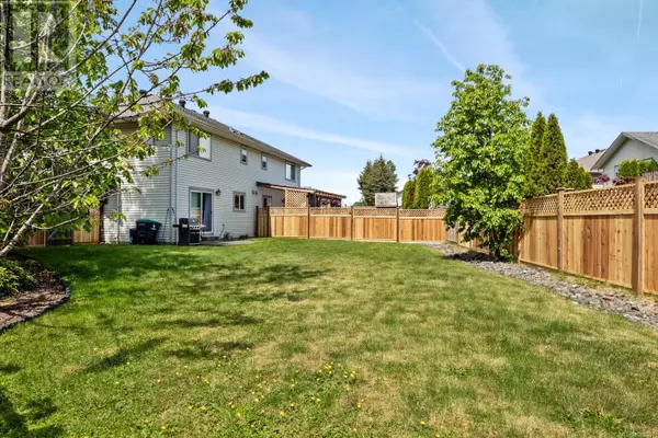 Courtenay, BC V9N8Z5,2694 Tater PL #B