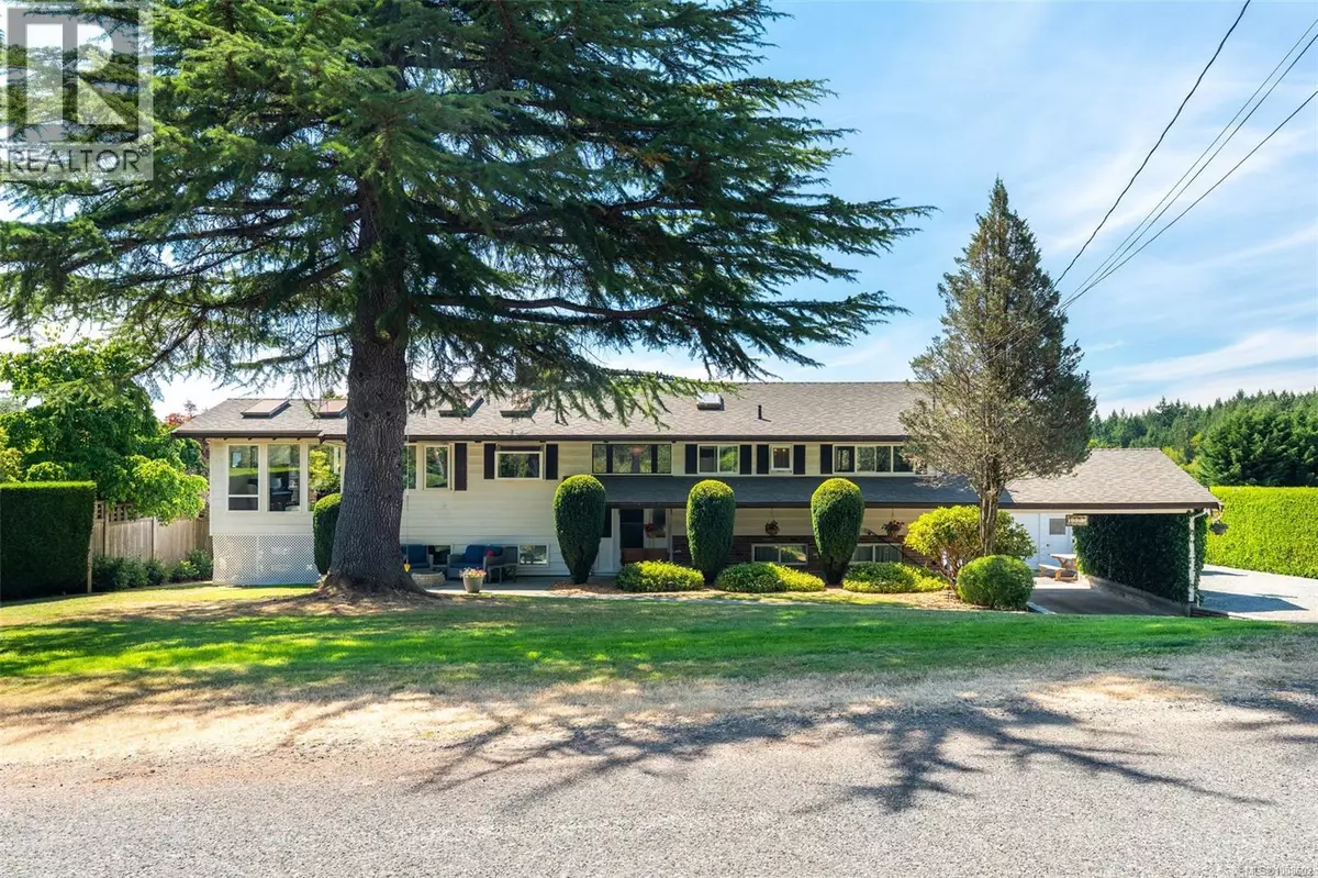 Central Saanich, BC V8M1X8,1923 Nicholas Rd