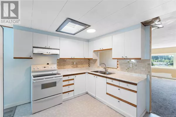 Nanaimo, BC V9T6P3,6245 Metral DR #41