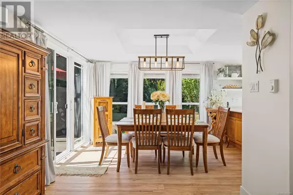 Qualicum Beach, BC V9K1E8,460 Eaglecrest Dr