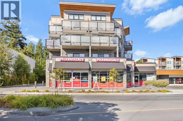 7111 West Saanich RD #203, Central Saanich, BC V8M1P7