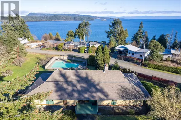 160 Kopina Dr, Bowser, BC V0R1G0