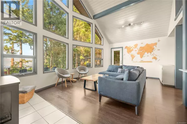 Nanaimo, BC V9T5E4,5030 Lost Lake Rd