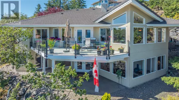 3495 Seabluff Lane, Nanoose Bay, BC V9P9H3