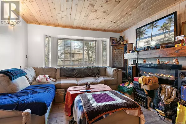 Victoria, BC V9A1S1,3176 Balfour Ave