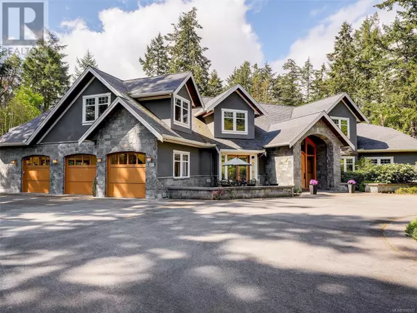 Saanich, BC V8N1X6,2615 Queenswood Dr