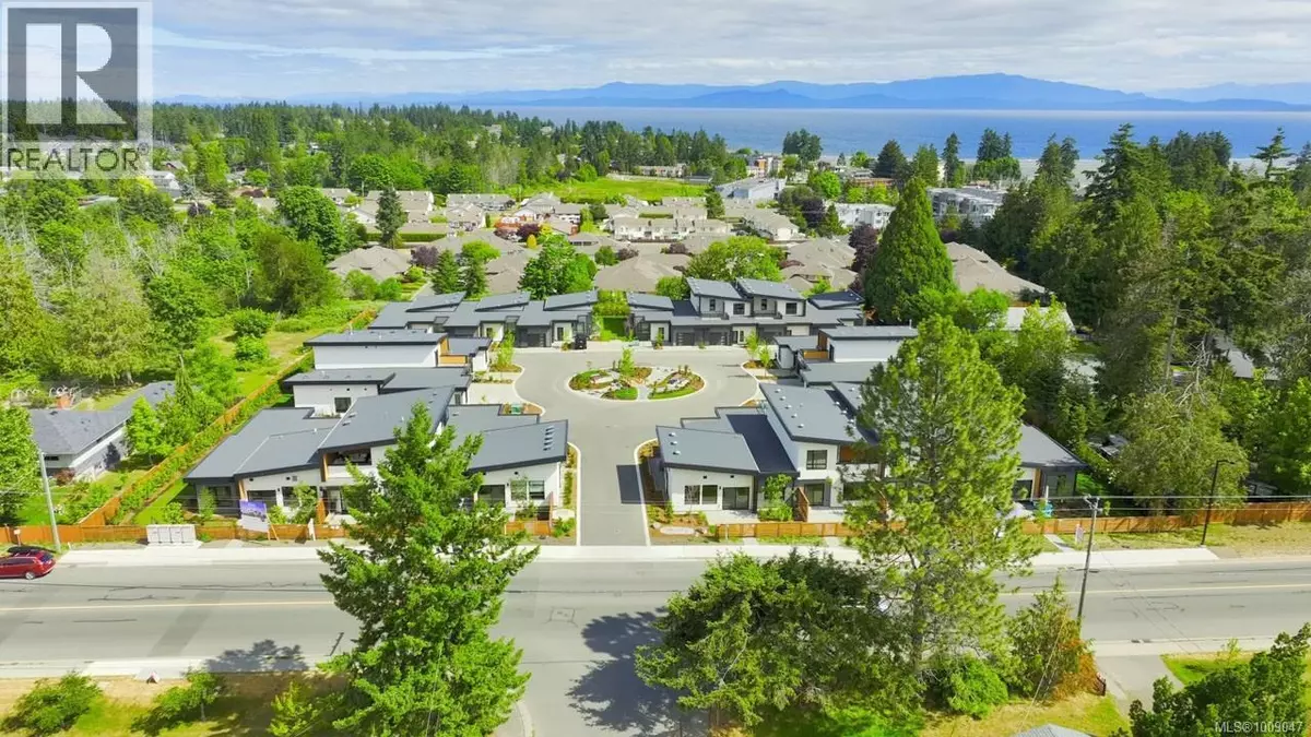 Parksville, BC V9P1J2,463 Hirst AVE #112