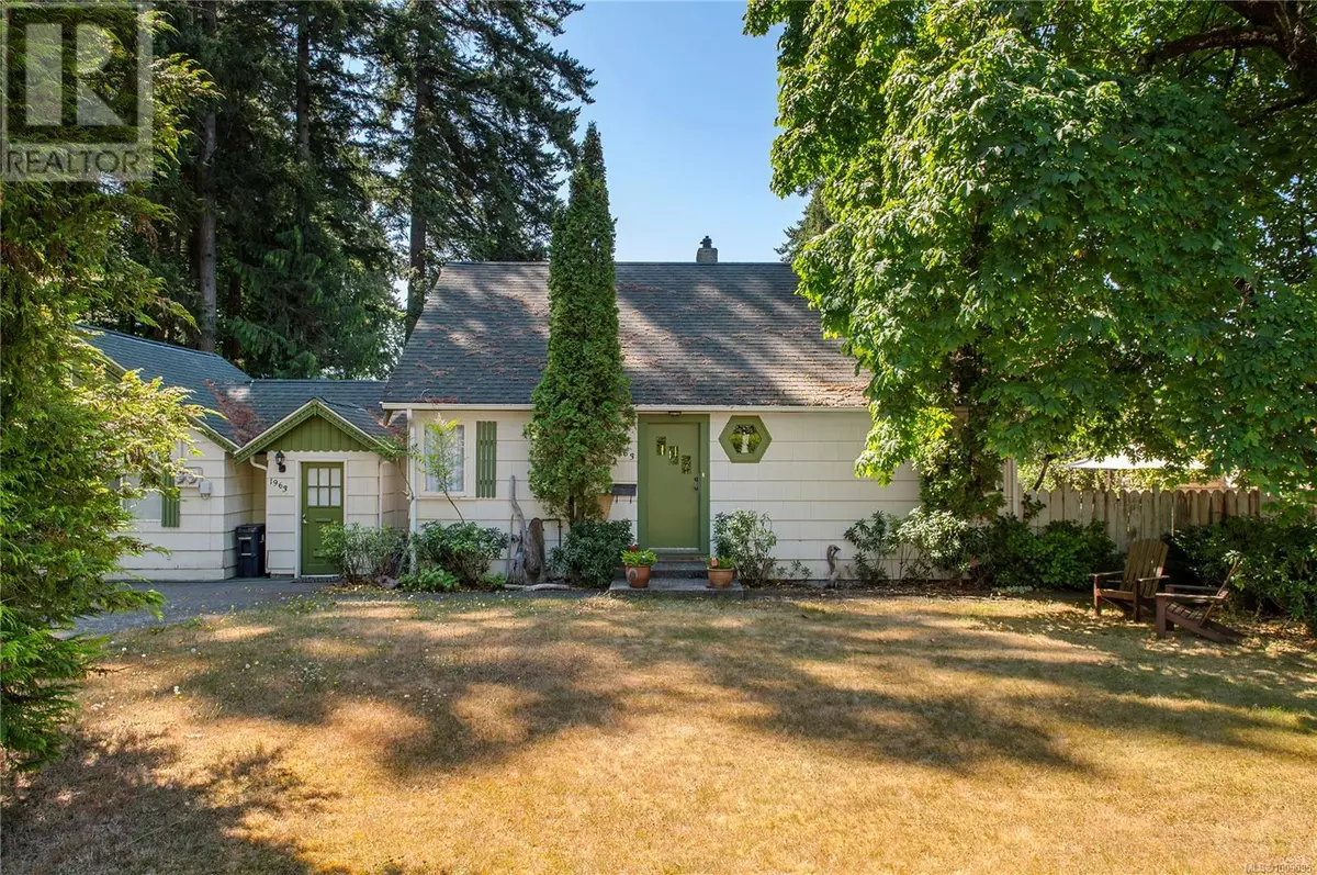Comox, BC V9M1Y1,1963 Buena Vista Ave
