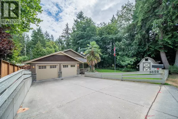 3002 Charles St, Nanaimo, BC V9T2Y1