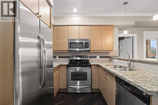 Langford, BC V9B2X4,751 Goldstream AVE #203