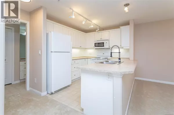 Nanaimo, BC V9S5T4,1633 Dufferin CRES #107
