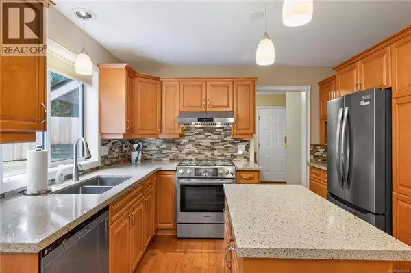 Nanaimo, BC V9T5R9,6625 Green Acres Way