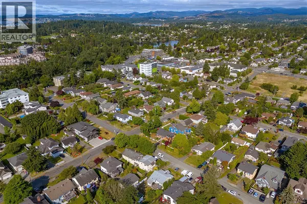 Saanich, BC V9A1J6,200 Obed Ave