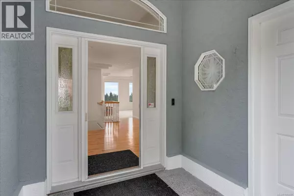 Nanaimo, BC V9T6B4,4072 Eagle View Dr