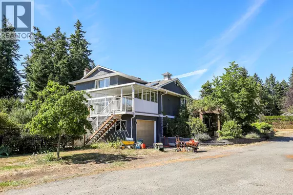 Comox, BC V9M3Y9,2099 Idiens Way