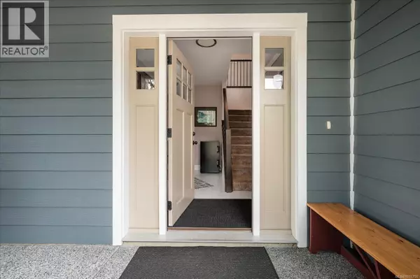 Nanaimo, BC V9R7E1,372 Cariboo Dr