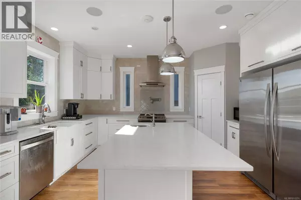 Campbell River, BC V9H0C9,2613 Sunderland Rd