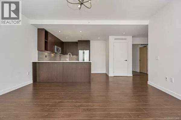 Victoria, BC V8V1S9,640 Michigan ST #303