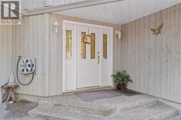 Highlands, BC V9B6E9,661 Millstream Lake Rd