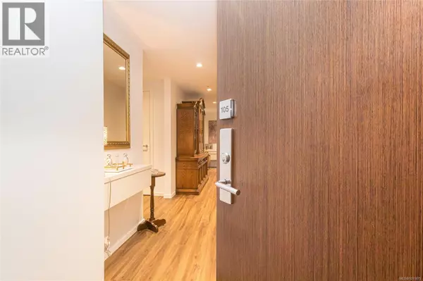 Victoria, BC V9A0A1,100 Saghalie RD #105