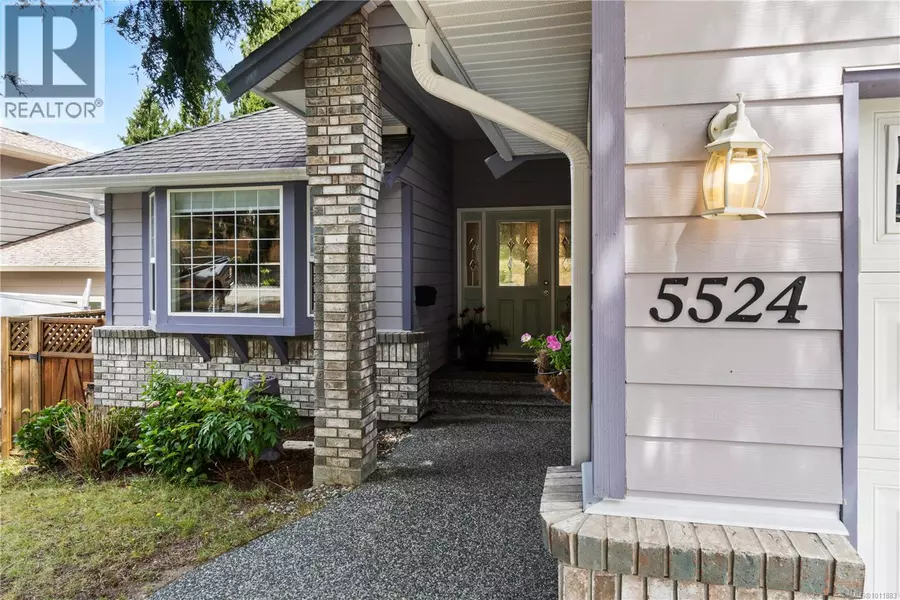 5524 Avro Way, Nanaimo, BC V9T4Z3