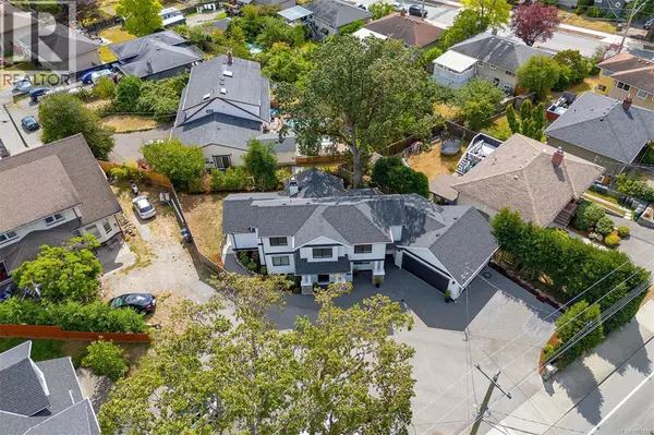 Saanich, BC V8P3Z1,3595 Cedar Hill Rd