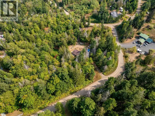 Fanny Bay, BC V0R1W0,7390 COUGAR SMITH Rd