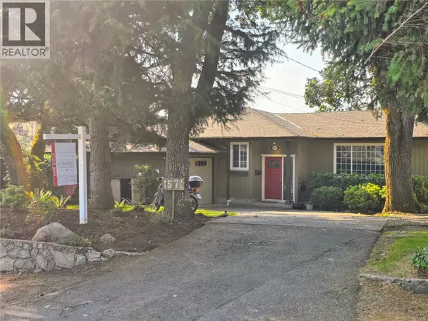 1571 Arrow Rd, Saanich, BC V8N1C8