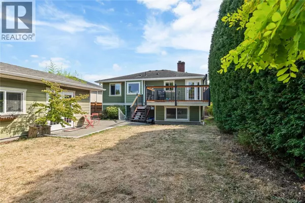 Victoria, BC V8T2K9,1468 Stroud Rd