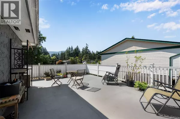 Nanaimo, BC V9T3S7,2618 Starlight Trail