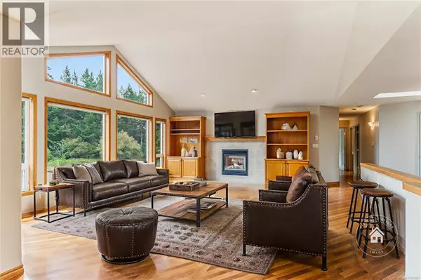 Errington, BC V0R1V0,1010 Middlegate Rd