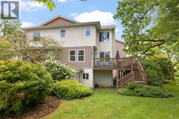 Saanich, BC V8Z3G4,4580 West Saanich RD #10