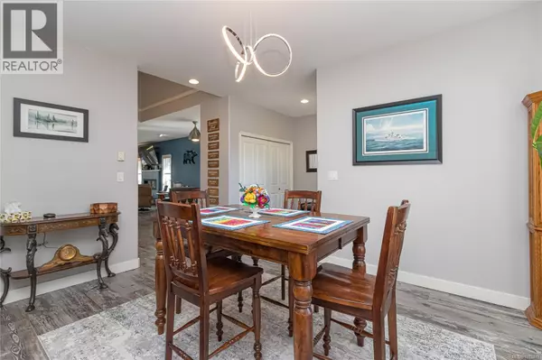 Langford, BC V9B6W3,832 Pintail Pl